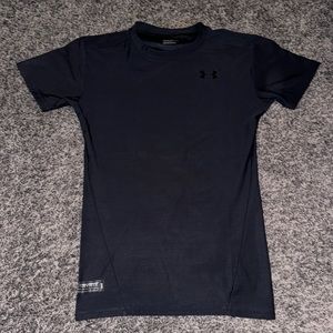 Under Armour black compression short sleeve shirt